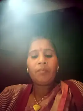 Snapshot of OliveGreen22 chatting on November 2025 06:55:01 AM OliveGreen22 online show from November 2025 06:55:01 AM