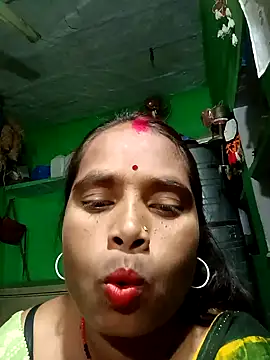 Snapshot of Rajni_gupta chatting on October 2025 10:37:01 AM Rajni gupta online show from October 2025 10:37:01 AM