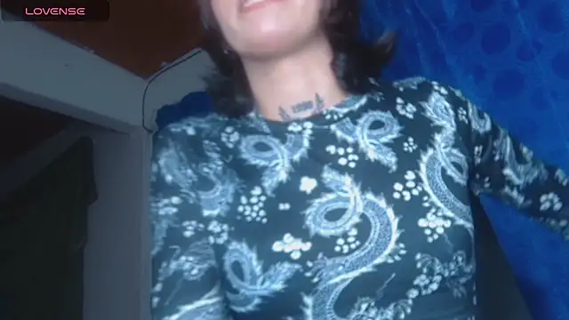 Snapshot of Scarlett_crastrawberry chatting on November 2025 06:08:01 PM Scarlett crastrawberry online show from November 2025 06:08:01 PM