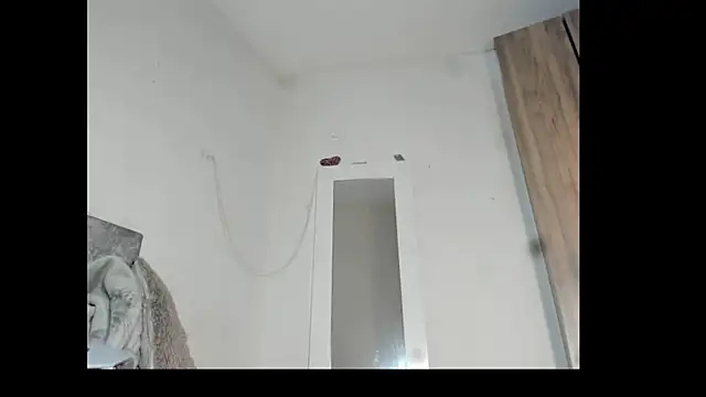 Snapshot of bad_girl_xxx chatting on December 2025 10:02:01 AM bad girl xxx online show from December 2025 10:02:01 AM