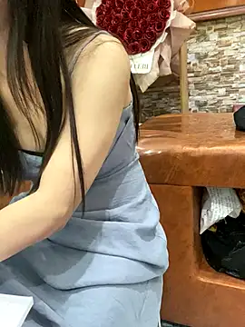 Snapshot of Phale2x chatting on November 2025 03:09:01 AM Phale2x online show from November 2025 03:09:01 AM