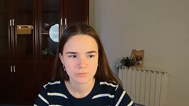 May Bloom online show from October 2025 05:30:01 AM