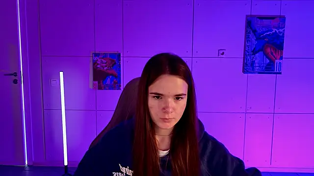 May Bloom online show from November 2025 09:18:02 AM