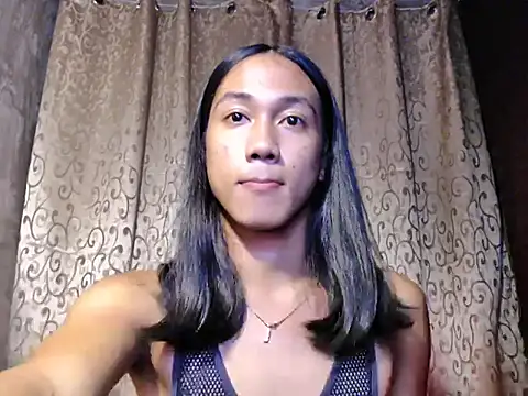 Snapshot of taylaxuxu chatting on November 2025 09:25:01 PM taylaxuxu online show from November 2025 09:25:01 PM