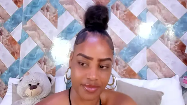 Snapshot of gigi_mane chatting on October 2025 07:38:01 PM gigi mane online show from October 2025 07:38:01 PM