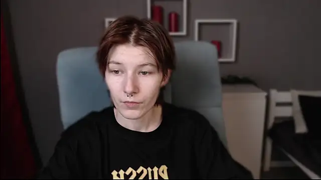 Snapshot of guitarandangell chatting on November 2025 04:51:02 AM guitarandangell online show from November 2025 04:51:02 AM