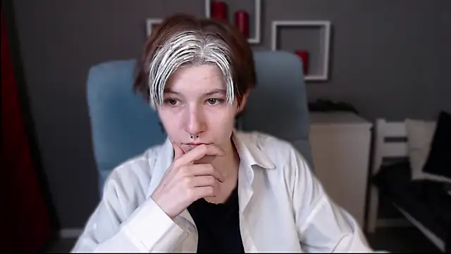 Snapshot of guitarandangell chatting on November 2025 04:07:01 AM guitarandangell online show from November 2025 04:07:01 AM