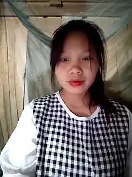 linh-miu99 online show from March 2026 03:02:02 AM