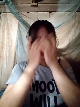 linh-miu99 online show from March 2026 03:25:02 AM