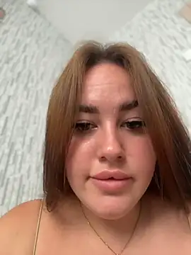 KiraSunshine online show from June 2026 03:44:01 AM