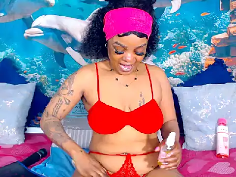 Snapshot of Cherrybootyjoy chatting on November 2025 08:22:02 PM Cherrybootyjoy online show from November 2025 08:22:02 PM