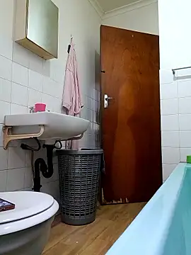 Hotcougar online show from January 2026 07:24:01 AM