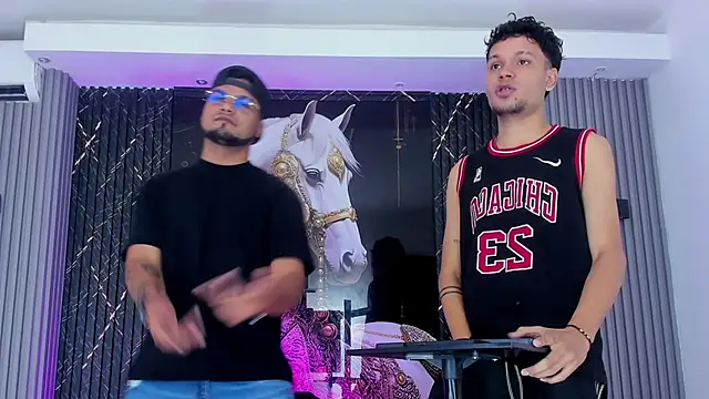 Snapshot of handsome_boys22 chatting on November 2025 02:08:01 PM handsome boys22 online show from November 2025 02:08:01 PM