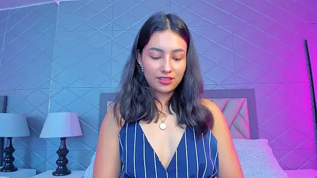 ViolettRouse online show from February 2026 03:39:02 PM