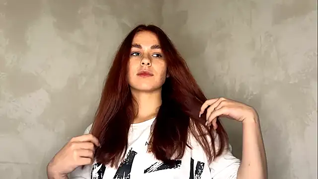 Snapshot of LunaAfrodita chatting on October 2025 07:54:02 PM LunaAfrodita online show from October 2025 07:54:02 PM