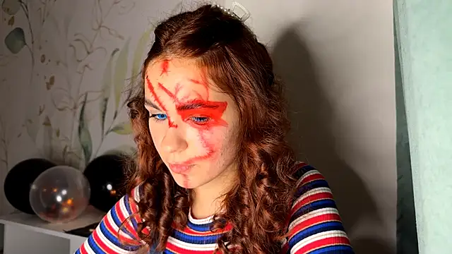 Snapshot of LunaAfrodita chatting on October 2025 07:04:02 PM LunaAfrodita online show from October 2025 07:04:02 PM