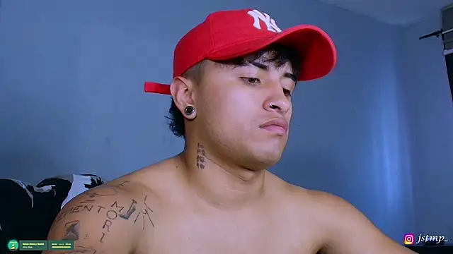 Snapshot of jhon_mendoza_ chatting on November 2025 06:37:02 PM jhon mendoza online show from November 2025 06:37:02 PM