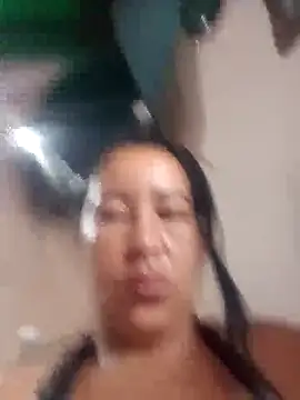 Snapshot of Laconcentidora chatting on October 2025 09:15:01 PM Laconcentidora online show from October 2025 09:15:01 PM