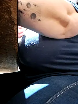 Snapshot of JennyInVegas chatting on November 2025 02:50:01 PM JennyInVegas online show from November 2025 02:50:01 PM