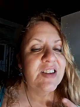 Snapshot of JennyInVegas chatting on December 2025 02:39:01 AM JennyInVegas online show from December 2025 02:39:01 AM