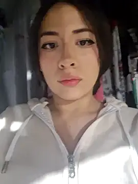 Snapshot of chloebrownn03 chatting on November 2025 04:00:01 AM chloebrownn03 online show from November 2025 04:00:01 AM