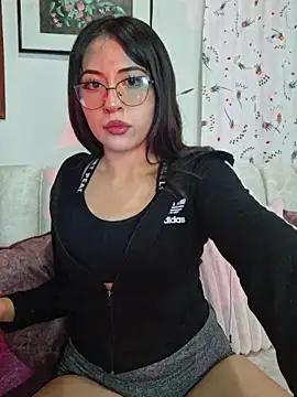 Snapshot of chloebrownn03 chatting on April 2026 03:13:01 AM chloebrownn03 online show from April 2026 03:13:01 AM