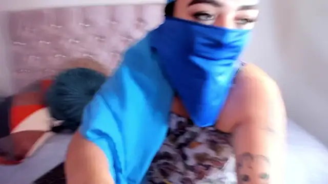 Snapshot of Inaya_Khalifa chatting on October 2025 01:55:02 AM Inaya Khalifa online show from October 2025 01:55:02 AM