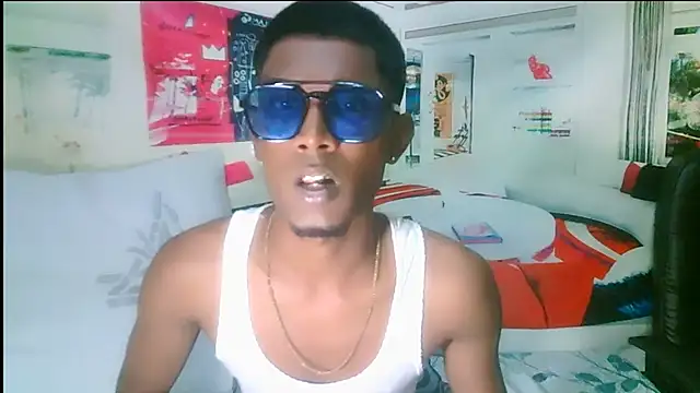 Snapshot of IndianThuggin chatting on October 2025 06:19:02 PM IndianThuggin online show from October 2025 06:19:02 PM