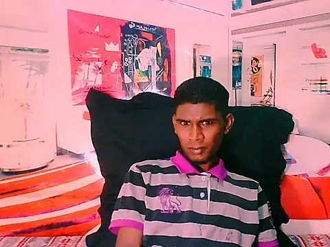 Snapshot of IndianThuggin chatting on November 2025 04:24:01 AM IndianThuggin online show from November 2025 04:24:01 AM