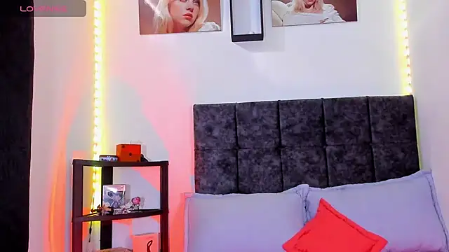 Snapshot of Theo_Noxxx chatting on December 2025 07:00:01 PM Theo Noxxx online show from December 2025 07:00:01 PM