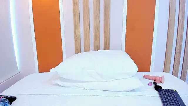 SophiaBeckerr online show from January 2026 07:11:01 PM