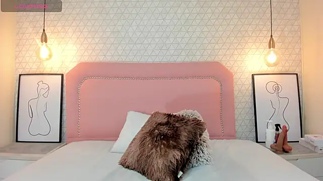 Snapshot of TAYLORMEYER1 chatting on November 2025 03:28:01 AM TAYLORMEYER1 online show from November 2025 03:28:01 AM