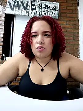 Snapshot of Curly-98 chatting on October 2025 12:35:02 AM Curly-98 online show from October 2025 12:35:02 AM