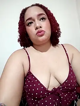 Snapshot of Curly-98 chatting on October 2025 10:19:01 PM Curly-98 online show from October 2025 10:19:01 PM