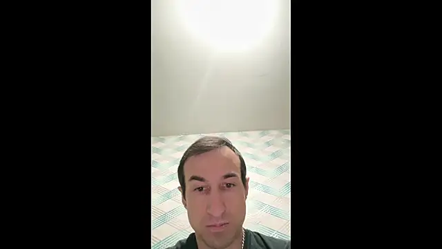 Snapshot of Andruu_ chatting on October 2025 08:36:02 PM Andruu online show from October 2025 08:36:02 PM