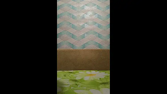 Snapshot of Andruu_ chatting on November 2025 09:27:02 PM Andruu online show from November 2025 09:27:02 PM