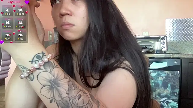 Snapshot of babygirlesme chatting on December 2025 07:23:02 PM babygirlesme online show from December 2025 07:23:02 PM