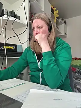 Amelia-Diamond online show from February 2026 09:25:02 AM