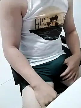 Branquinhowm online show from March 2026 09:32:02 PM