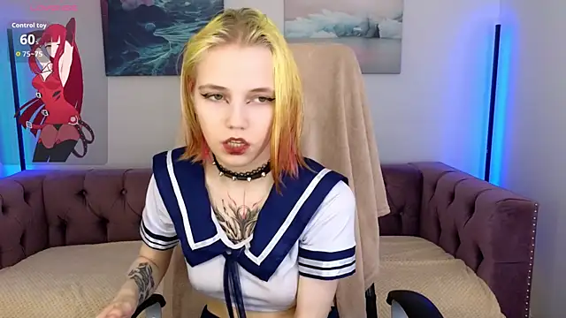 Snapshot of MitaSide chatting on November 2025 08:44:01 PM MitaSide online show from November 2025 08:44:01 PM