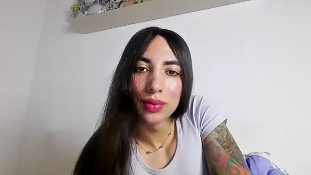 valeriahornier online show from May 2026 04:08:02 AM