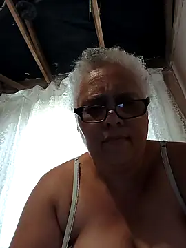 Snapshot of juicyboode chatting on November 2025 11:43:02 AM juicyboode online show from November 2025 11:43:02 AM