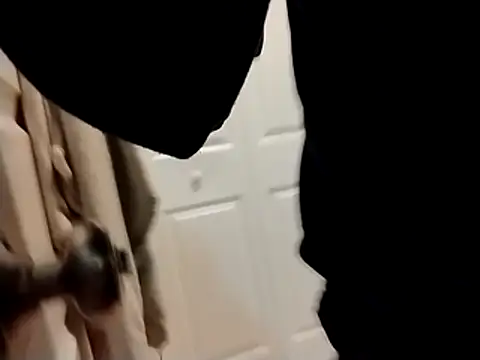 burby79 online show from December 2025 07:28:01 AM