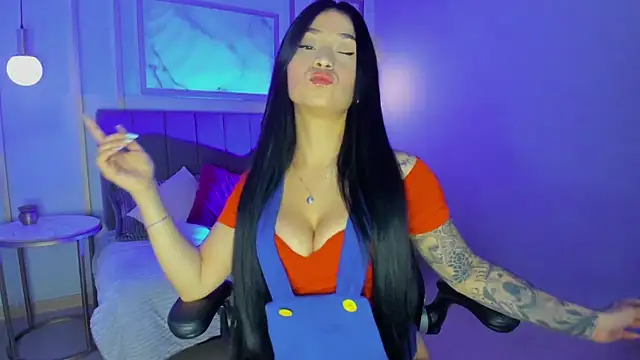 Snapshot of Nahome_Kuperth chatting on October 2025 04:07:02 AM Nahome Kuperth online show from October 2025 04:07:02 AM