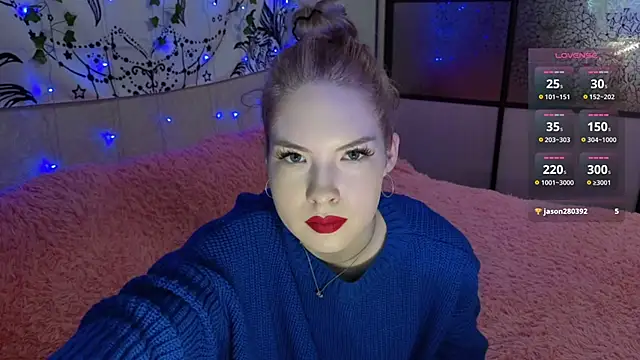 Snapshot of VETT_KITTY chatting on December 2025 07:05:01 AM VETT KITTY online show from December 2025 07:05:01 AM