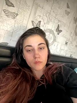 Snapshot of YourFrenchFeliciexo chatting on December 2025 01:17:04 PM YourFrenchFeliciexo online show from December 2025 01:17:04 PM