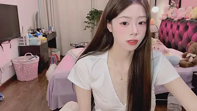 Snapshot of Onecutelittle chatting on May 2026 06:43:02 AM Onecutelittle online show from May 2026 06:43:02 AM