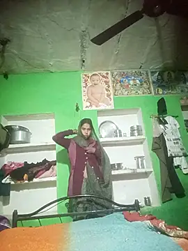 Snapshot of NEXIQRAN chatting on November 2025 03:31:01 AM NEXIQRAN online show from November 2025 03:31:01 AM