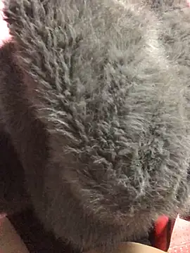 Kylie beem online show from November 2025 01:22:01 PM