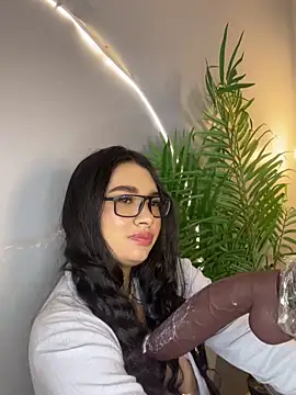 Snapshot of Juli_Casanova chatting on April 2026 12:39:01 PM Juli Casanova online show from April 2026 12:39:01 PM